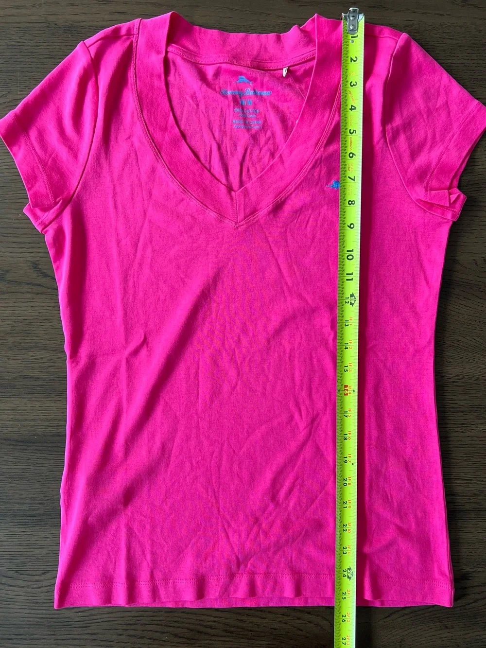 Tommy Bahama V-Neck T-Shirt Hot Pink Island Style Coastal Casual